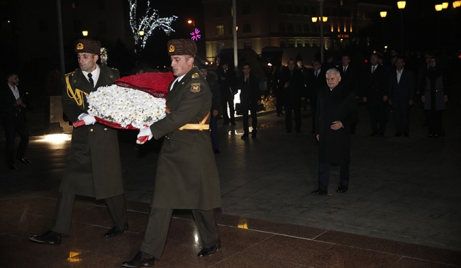 Başbakan Binali Yıldırım'dan Nahçıvan'a ziyaret